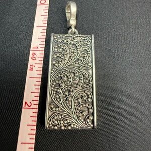 Lois Hill Sterling Silver Pendant Rectangle Dog Tag Paisley Granulated